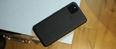 Pixel 5 - 1